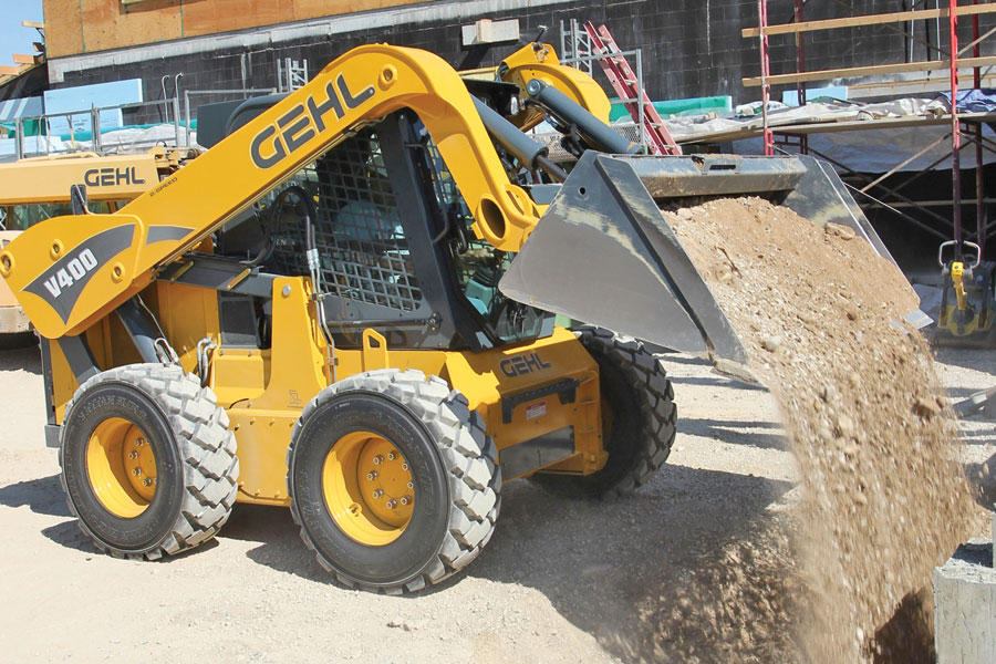 Manitou/ Gehl Americas Inc. + Gehl V400 "King" Skid Loader Public