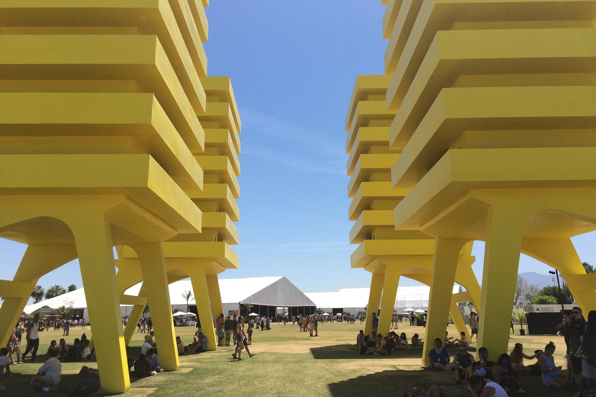 Dancing Lovers Alexandre Arrechea Artspace Com Cuban Art Dance Dance Lover