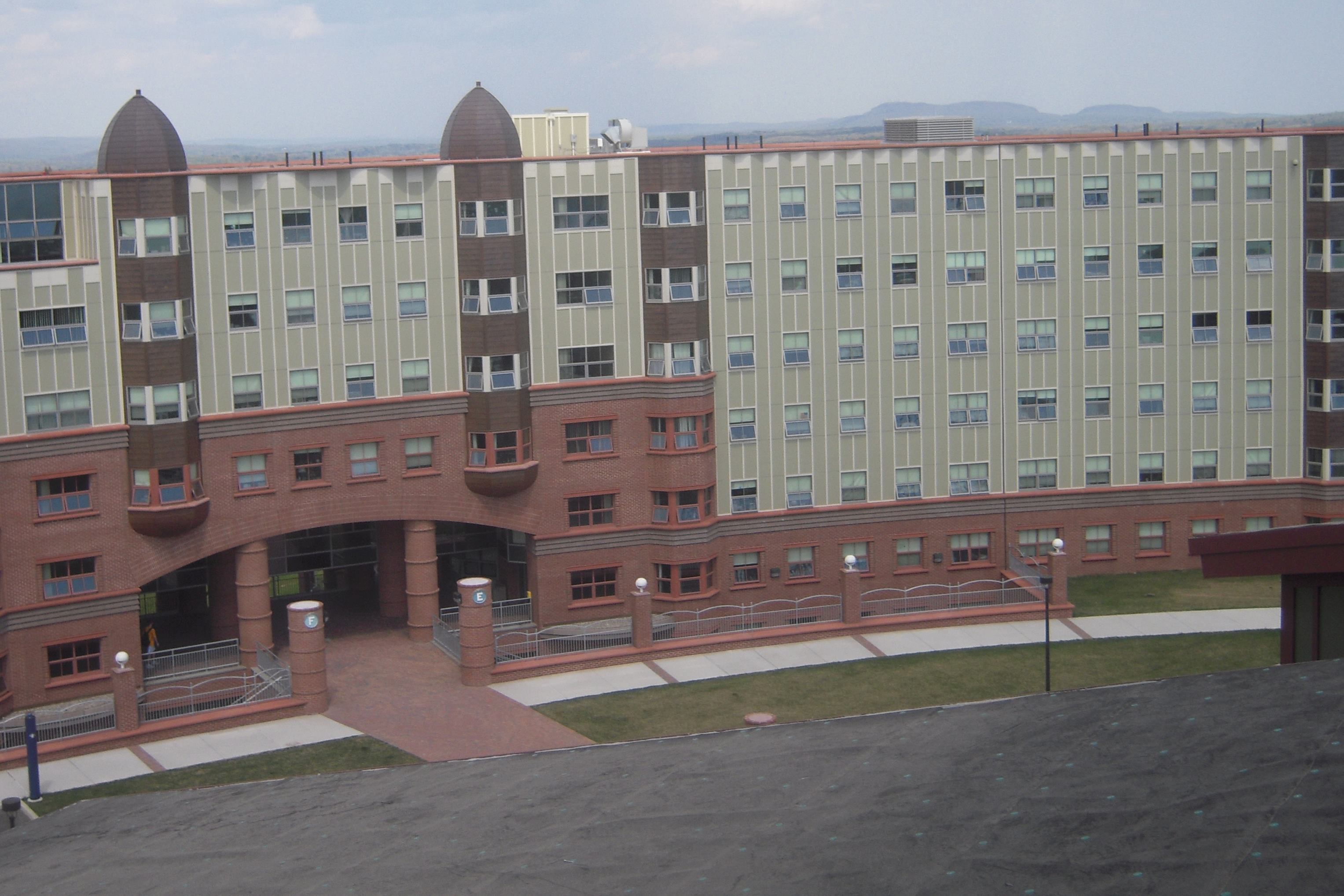 Crescent Dorms at Quinnipiac UniversityMasonry Construction