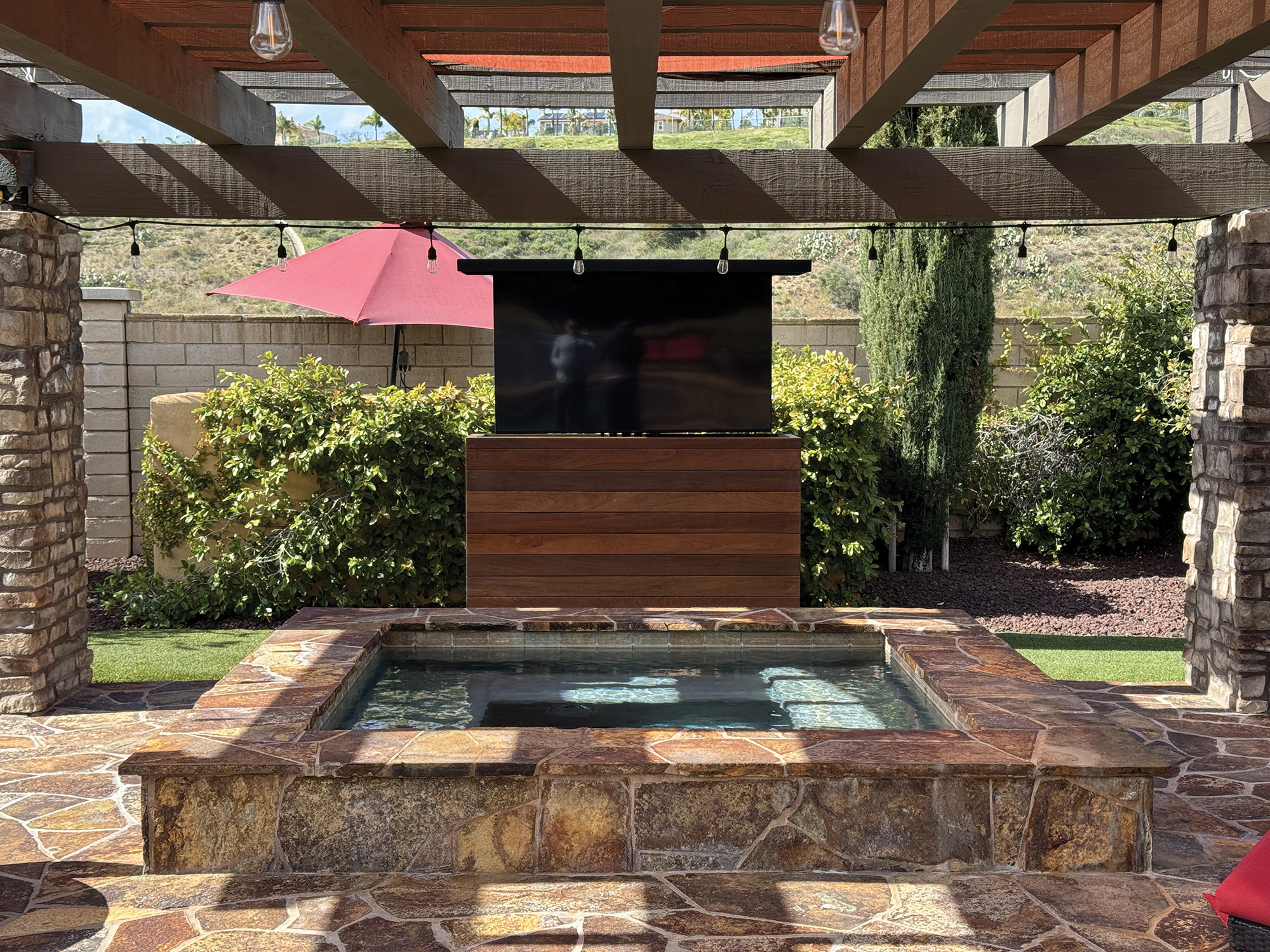 Outdoor TVLift JLC Online