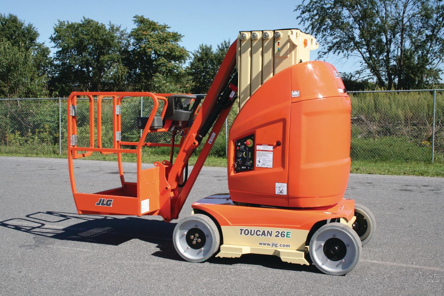 JLG Industries T26E Mast Boom Lift Concrete Construction Magazine