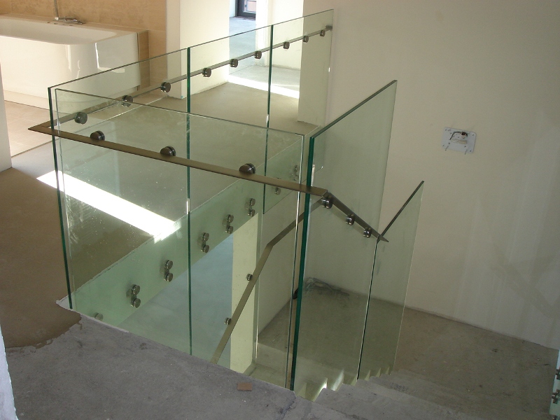framless glass railing system | Architect Magazine