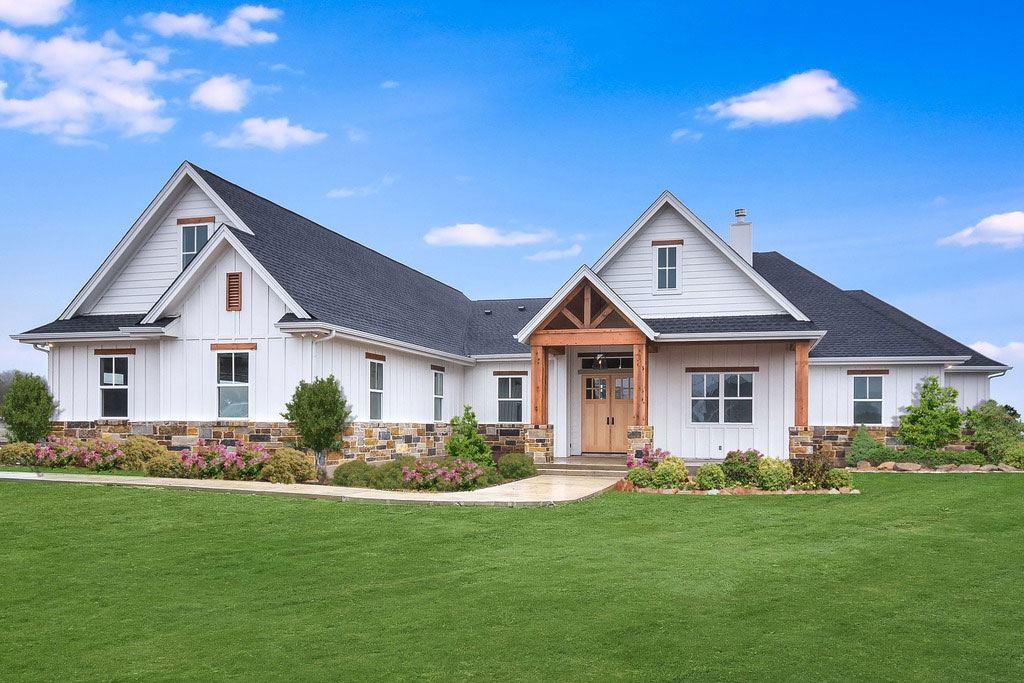 One-Level Living with Room to Grow | Builder Magazine
