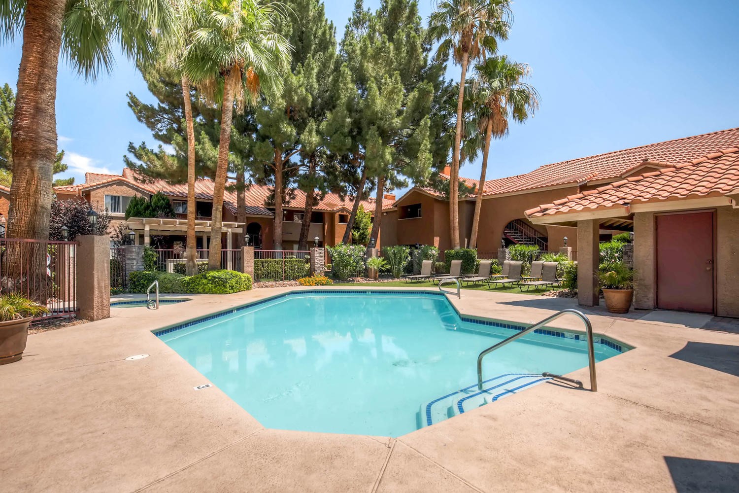 Buys Vegas Property Multifamily Executive Magazine