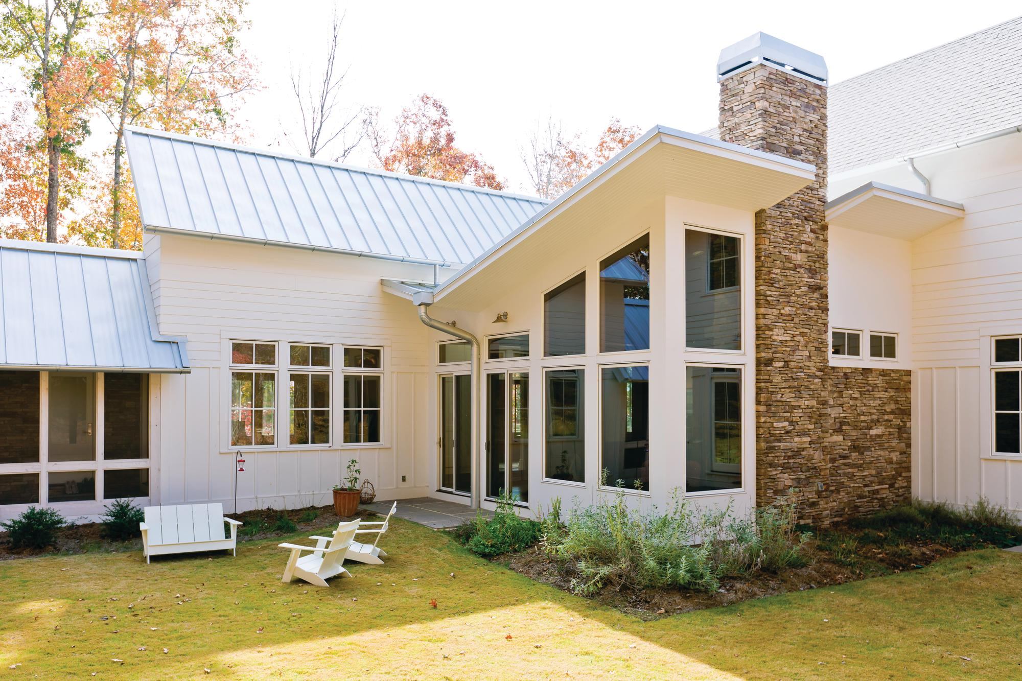 Case Study Green, Modern Farmhouse in Alabama EcoBuilding Pulse