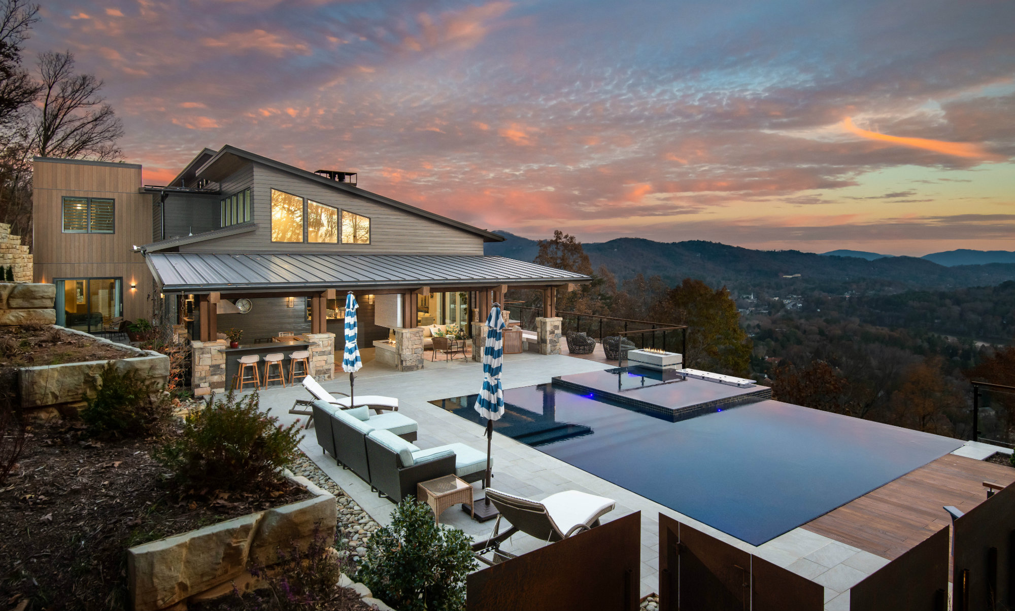 Asheville, N.C.'s Medallion Pool Co. Earns Masters of Design Spot Pool