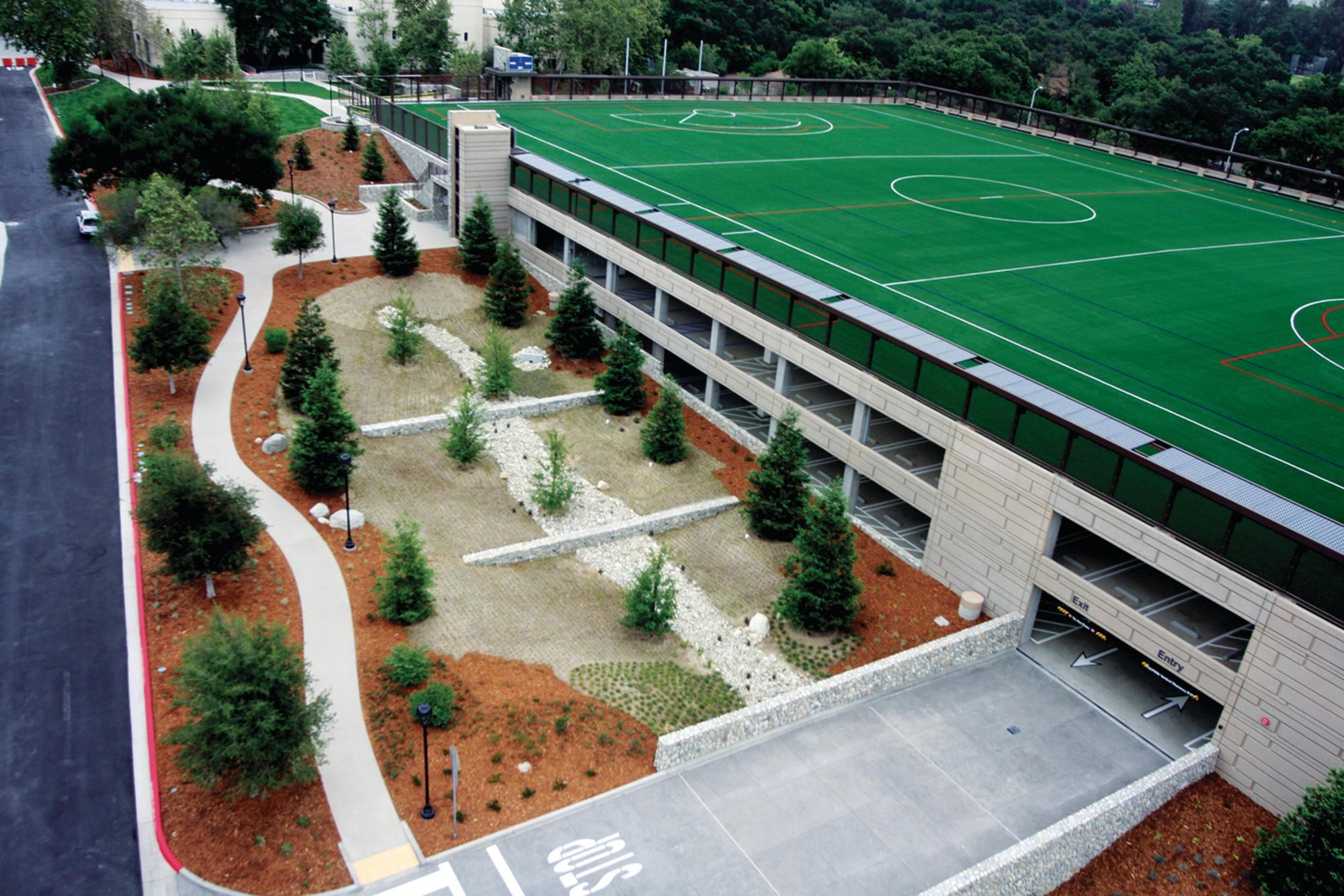 Carros Parking Lot & Urban Planning / N+B Architectes