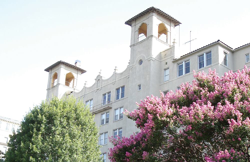 Landmarks Maple Terrace Apartments, Dallas Multifamily Executive