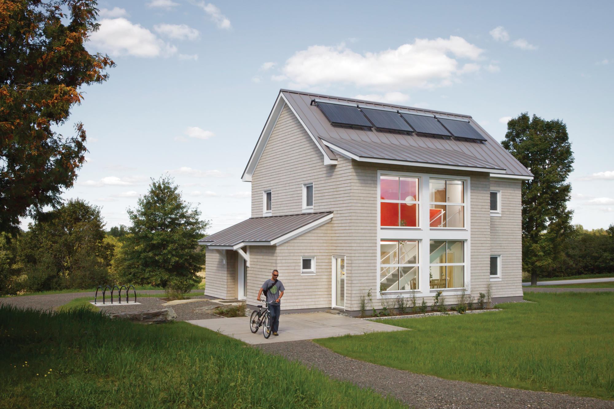 TerraHaus / Unity, Maine Builder Magazine