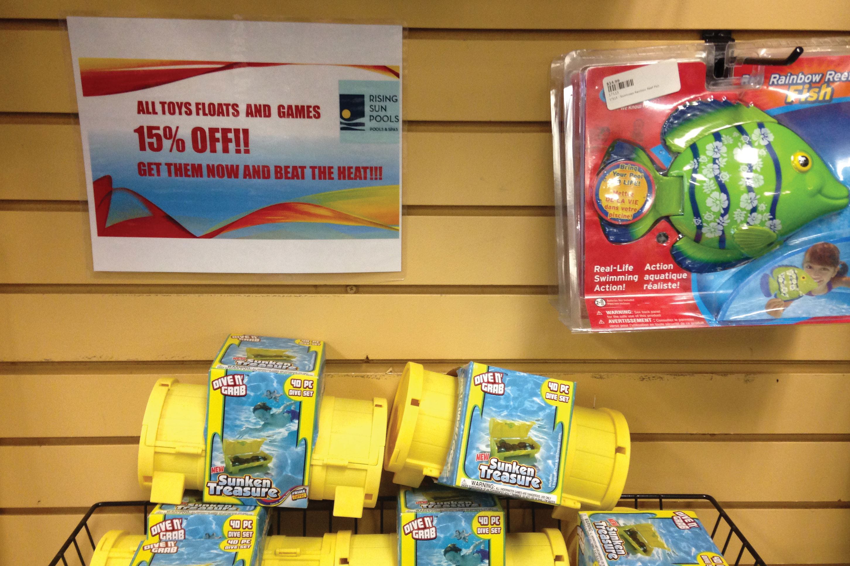 Tips for Effective Pool Store Signs| Pool & Spa News