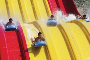 Florida Raging Waters Raging Waters| Aquatics International Magazine