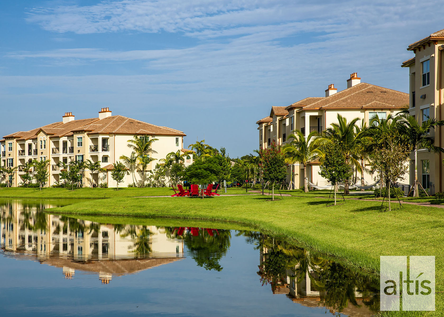 Florida Low-Rise Combines Eco-Friendly, Resortlike Features ...