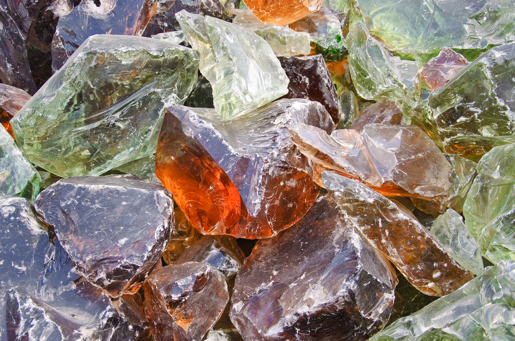 Philly entrepreneurs recycle glass into rock — and envision gold