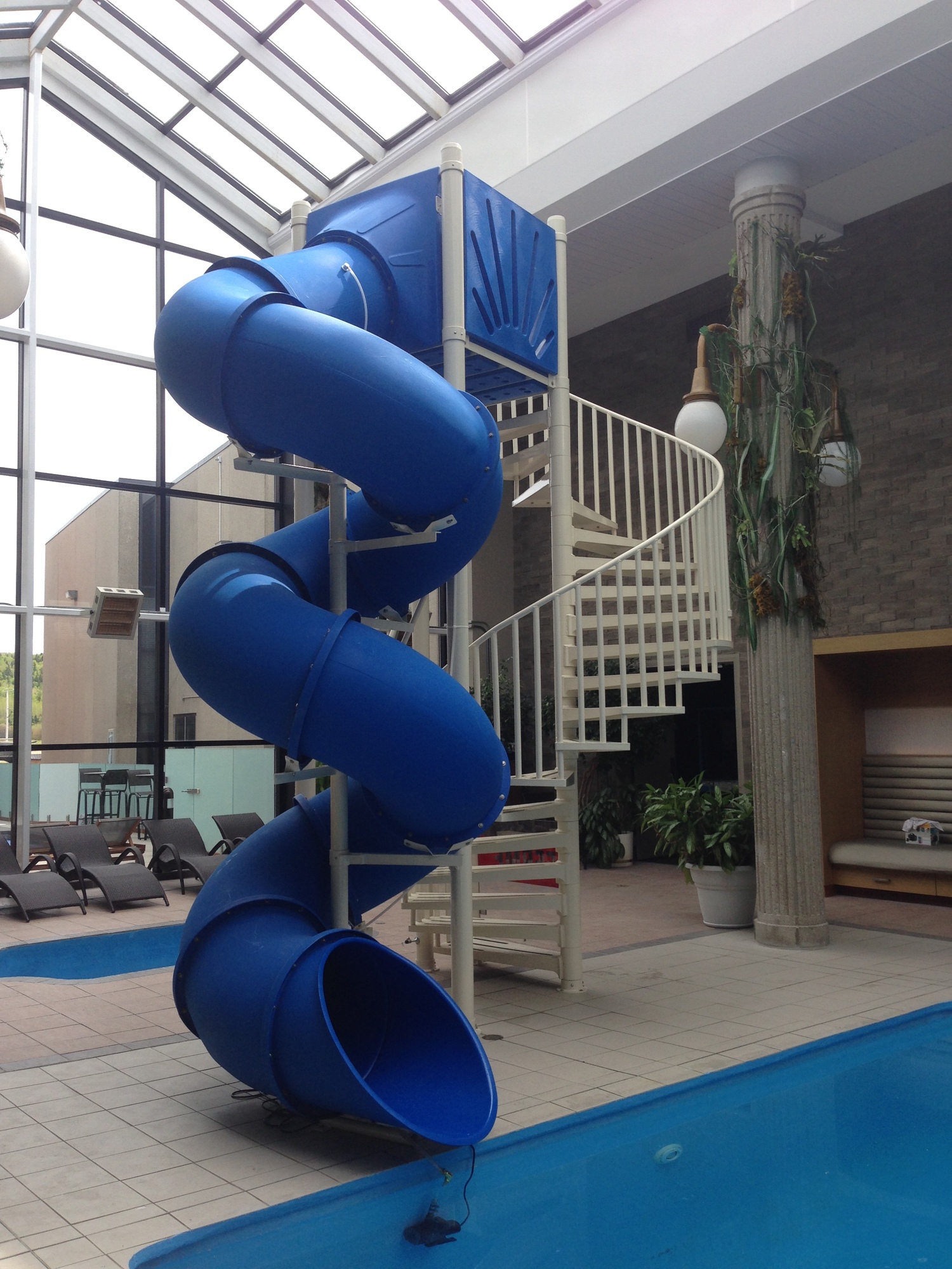 CommercialGrade HeavyDuty SLIDE SYSTEMS for ALL SWIMMING POOLS