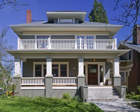 &#039;Interpretive&#039; Restoration Rescues the Exterior of This 1910 Foursquare