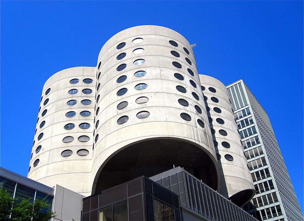 Stanley Tigerman on the Prentice Women's Hospital Architect Magazine