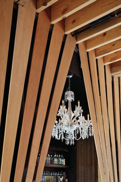 Cedar joists are laid out at 15-inch intervals to fit controlling dimensions.