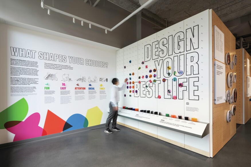 Giorgia Lupi, Mindworks: The Science of Thinking, data visualization and experience design for the world’s first working lab dedicated to behavioral science, hosted by the University of Chicago (Chicago, Illinois, 2020). Project Partners: Abbott Miller (Pentagram), Luke Hayman (Pentagram), K&S Partners