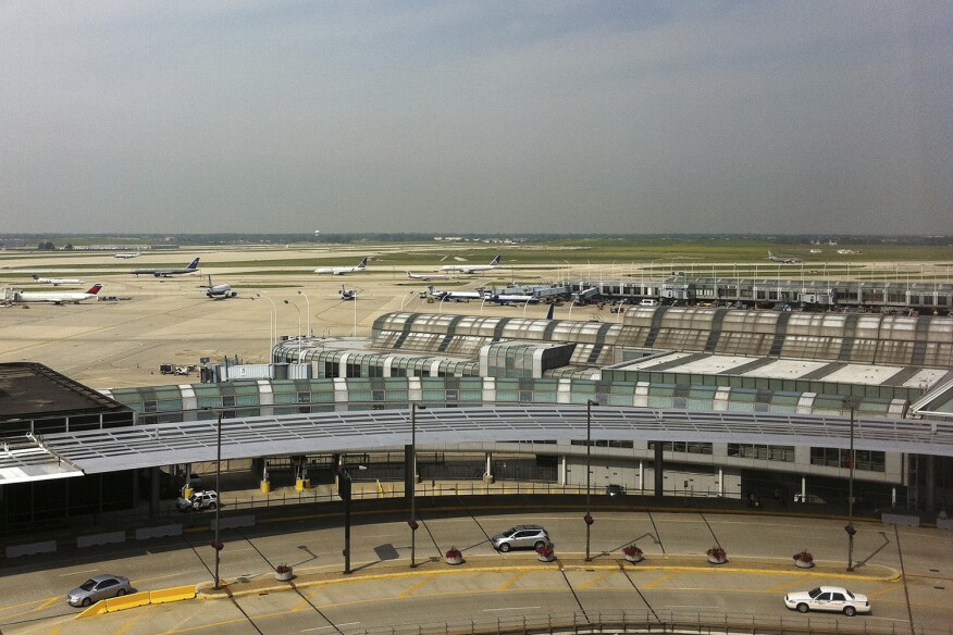 Chicago O'Hare United Terminal, by Helmut Jahn