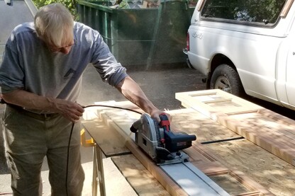 The author rips down an expensive and mis-ordered mahogany sidelight with the Bosch GKT13-225.
