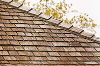 Removing Moss From a Cedar Shingle Roof