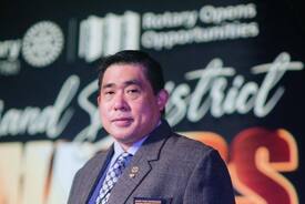 Johnny Gaw Yu Receives Golden Globe Annual Award for Outstanding Filipino Achiever