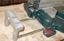 The Bosch 4212L includes the most useful auxiliary table extension as standard equipment.

