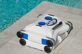TREND ALERT: Talking to clients about cleaning swimming pools