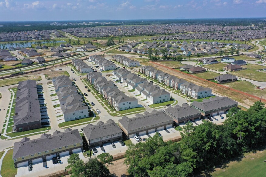 Aerial view of Wan Bridge's Clearwater at Balmoral community.