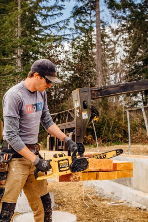 Cordless Brushless Chain Saws Compared Tools Of The Trade