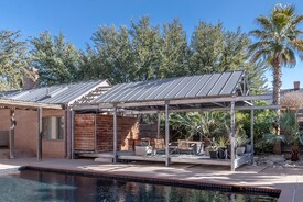 Sitt'n and Shower'n, by Rhotenberry Wellen Architects