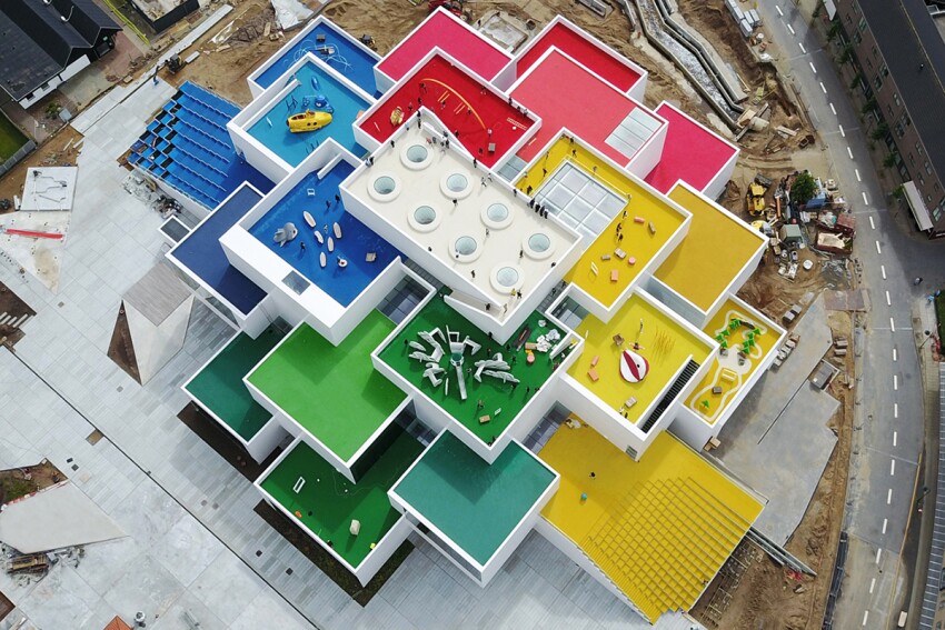 Lego House