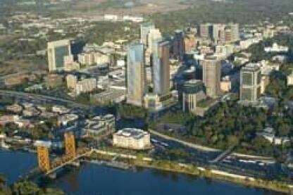 Sacramento's prime location has made it a hot spot for new condo projects. The Towers on Capitol Mall will be the city's tallest mixed-use property when it's finished in 2008.