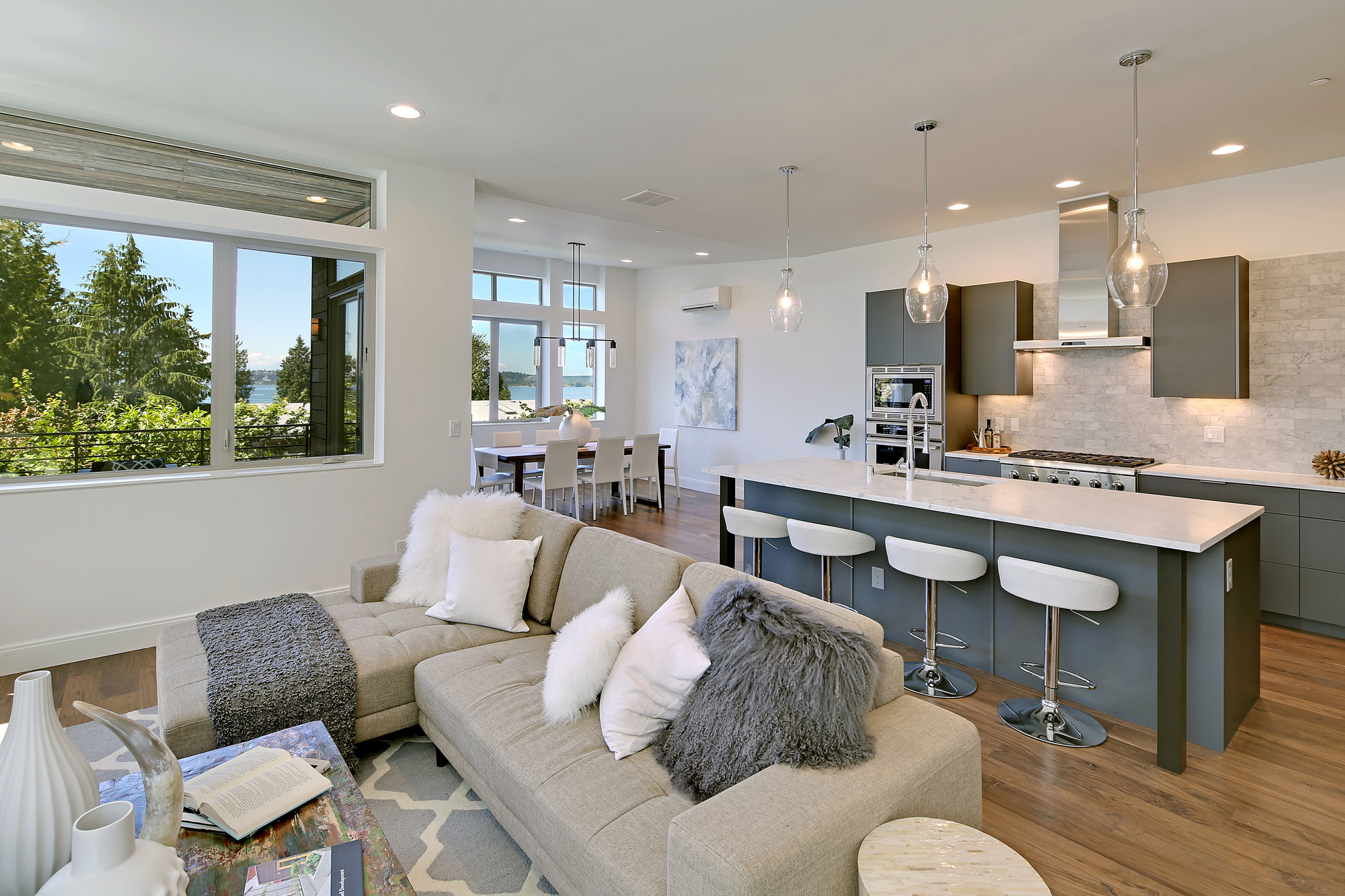 Seattle Duplexes Showcase Sustainable Luxury Builder Magazine