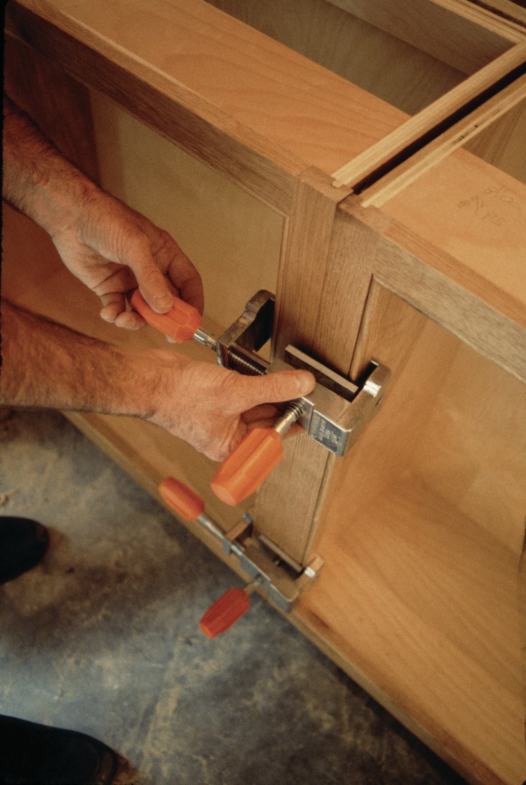 Setting Kitchen JLC Online