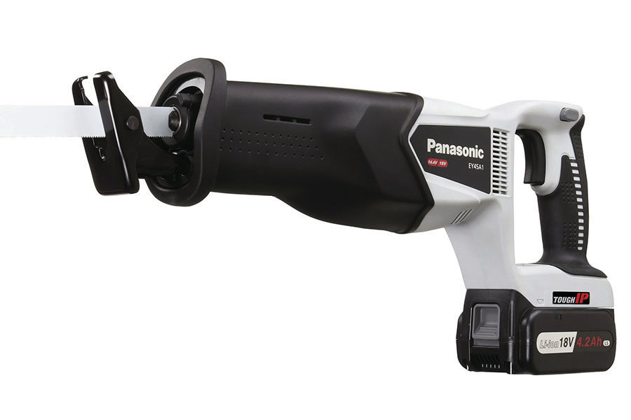 Panasonic EY45A1LS1G Cordless Recip Saw Remodeling